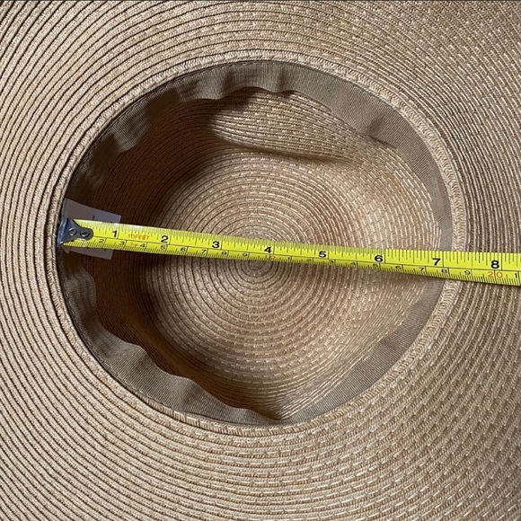 Straw Hat With Oversize Brim - Picture 5 of 6